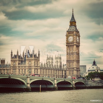 Bild på Big Ben Westminster Bridge on River Thames in London the UK Vintage
